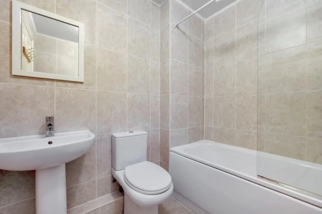 4 bedroom terraced house for rent