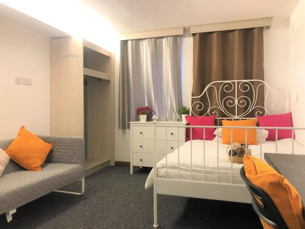 Studio flat for rent