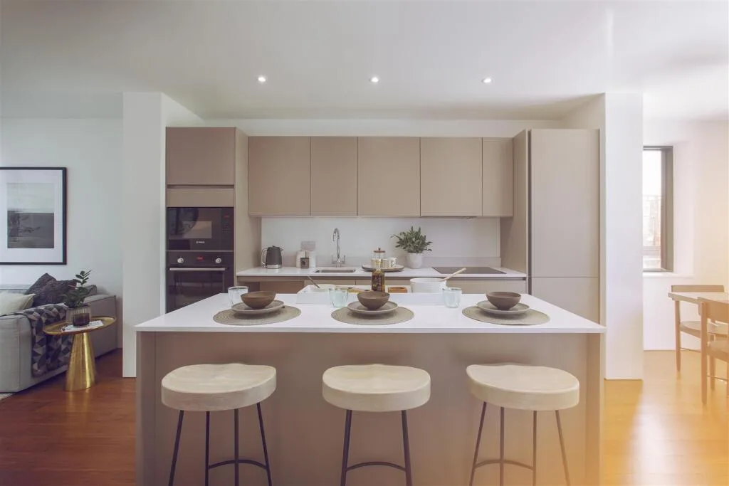 4 bedroom town house for rent