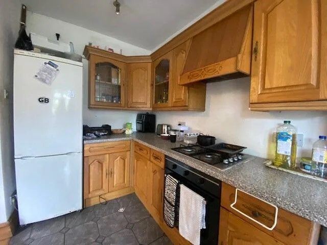 1 bedroom house share for rent