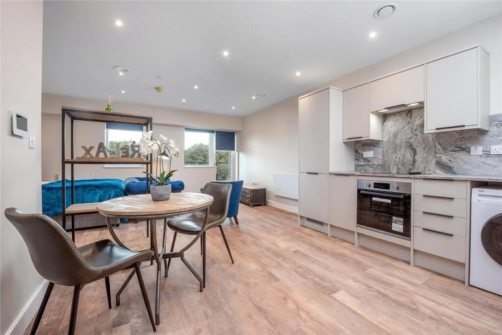 Studio flat for rent