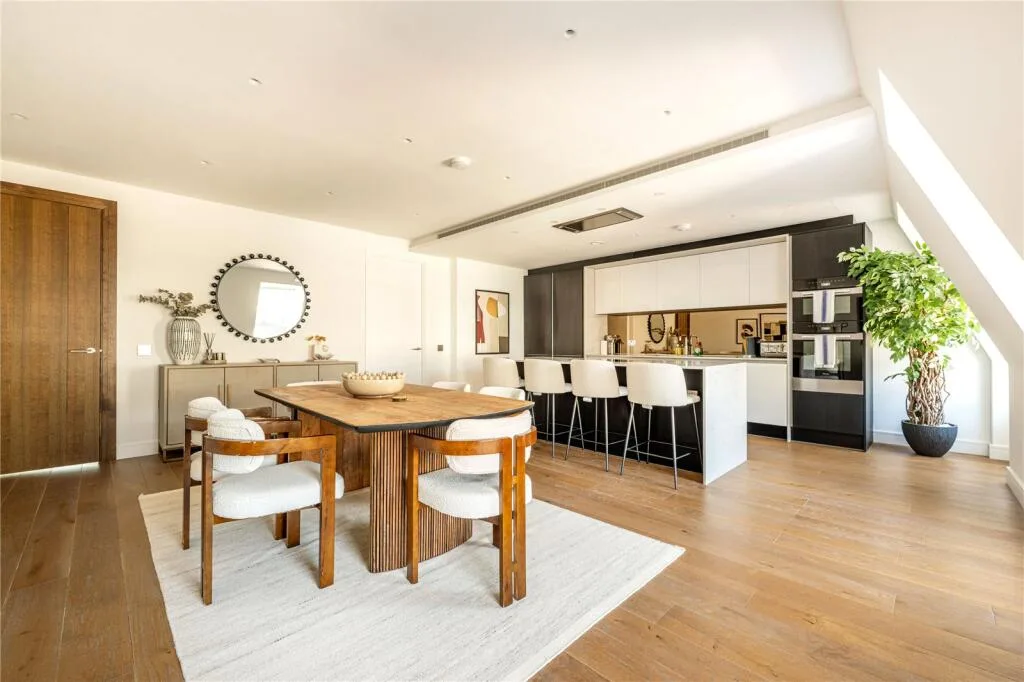 3 bedroom apartment for rent