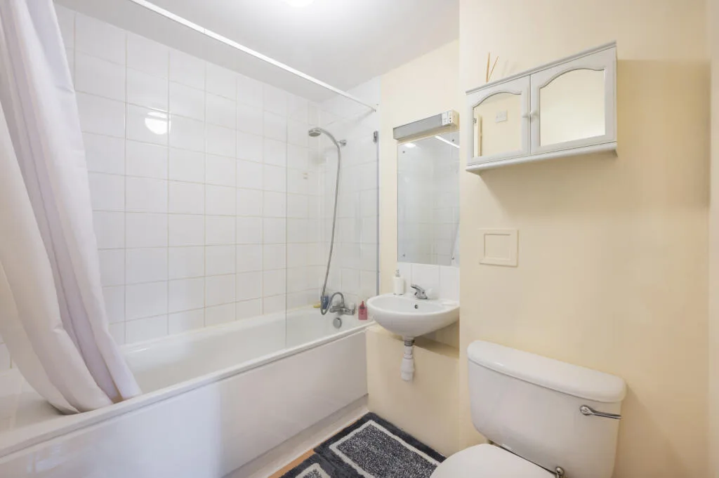 2 bedroom flat for rent