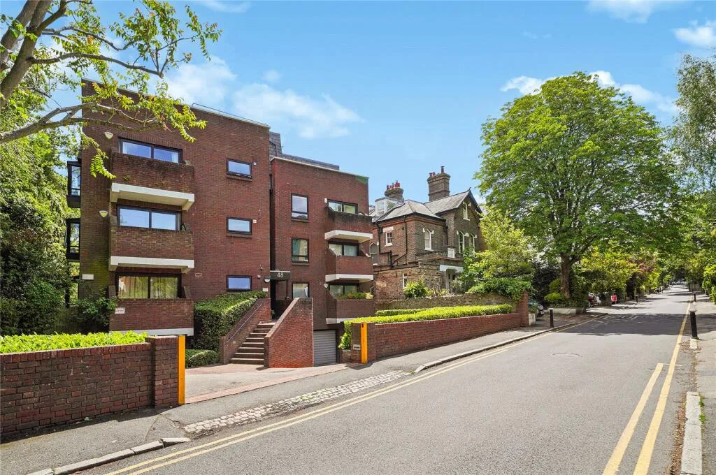 2 bedroom flat for rent