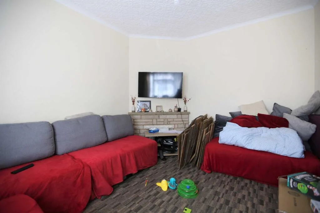 4 bedroom terraced house for rent