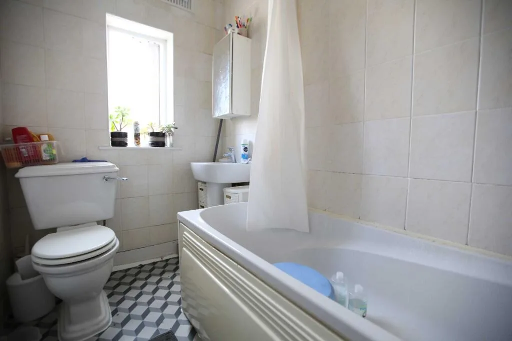 4 bedroom terraced house for rent
