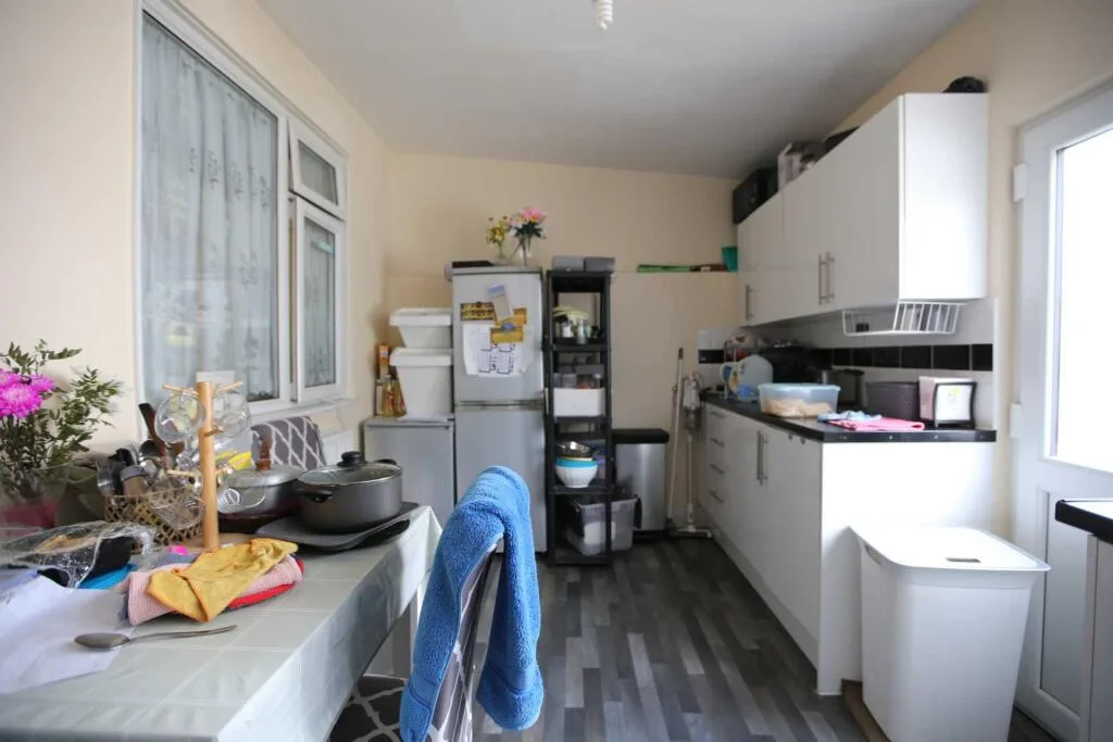4 bedroom terraced house for rent