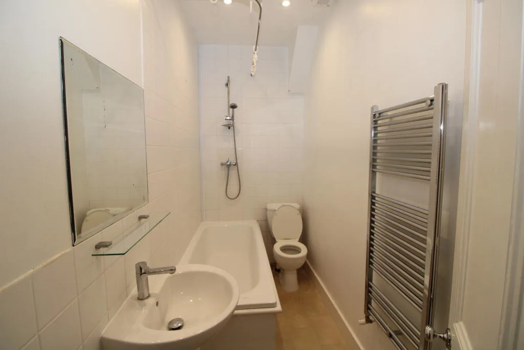 2 bedroom ground floor flat for rent