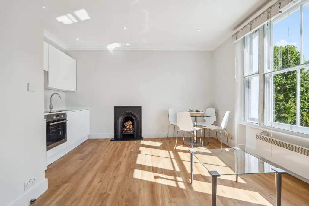 2 bedroom flat for rent