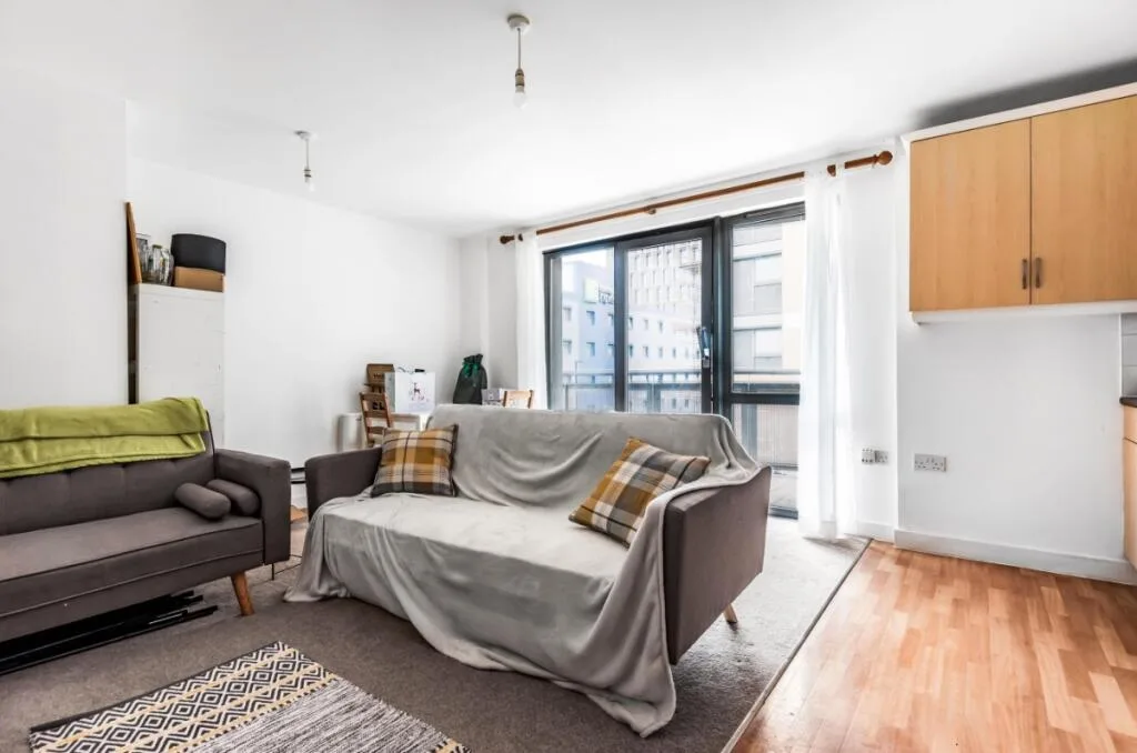 2 bedroom flat for rent