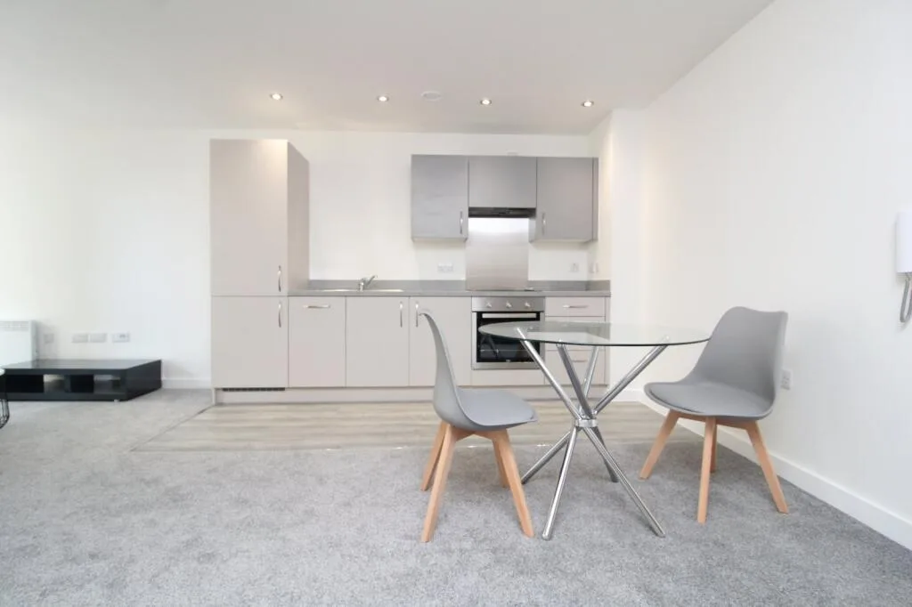 Studio flat for rent