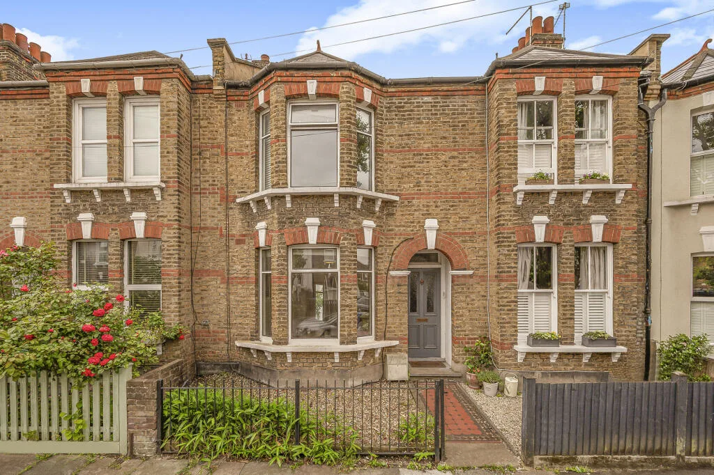 2 bedroom terraced house for rent