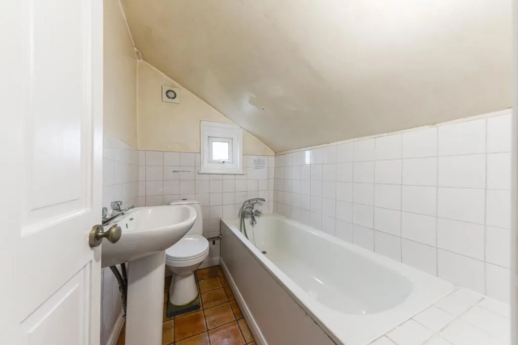 4 bedroom house for rent