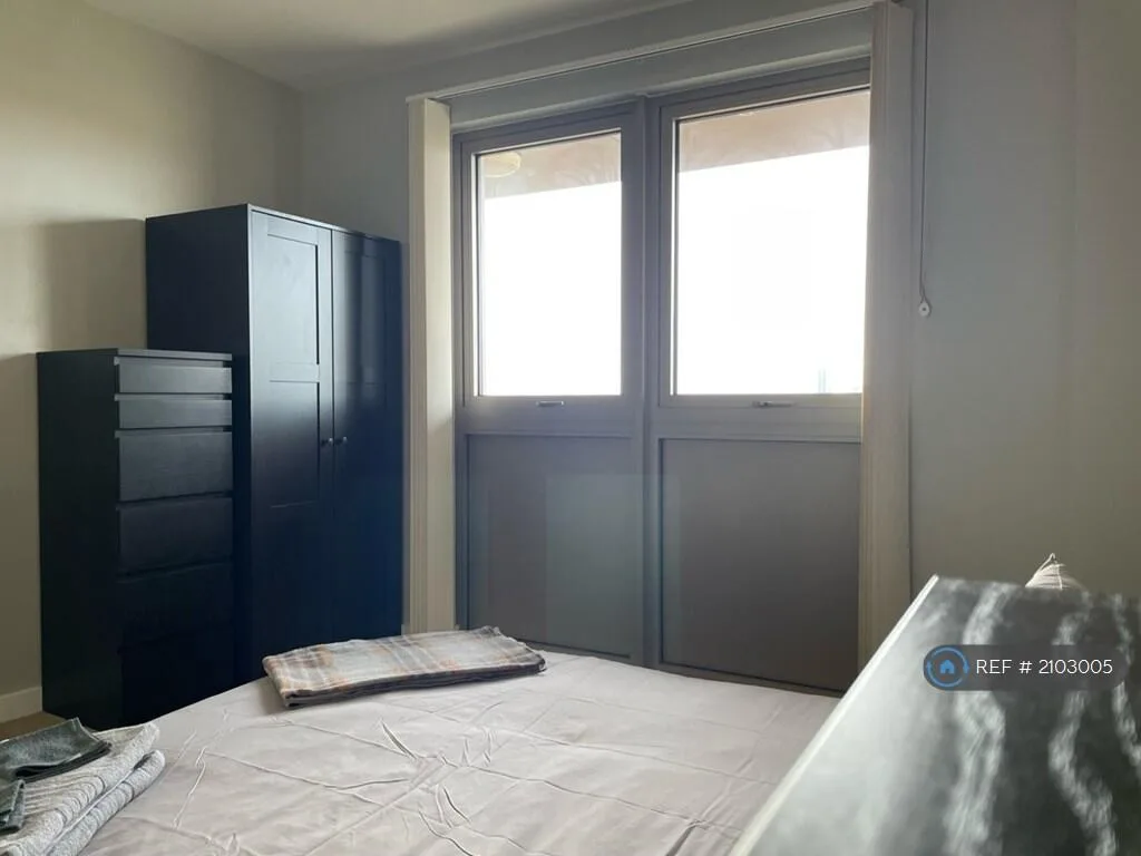 1 bedroom flat share for rent