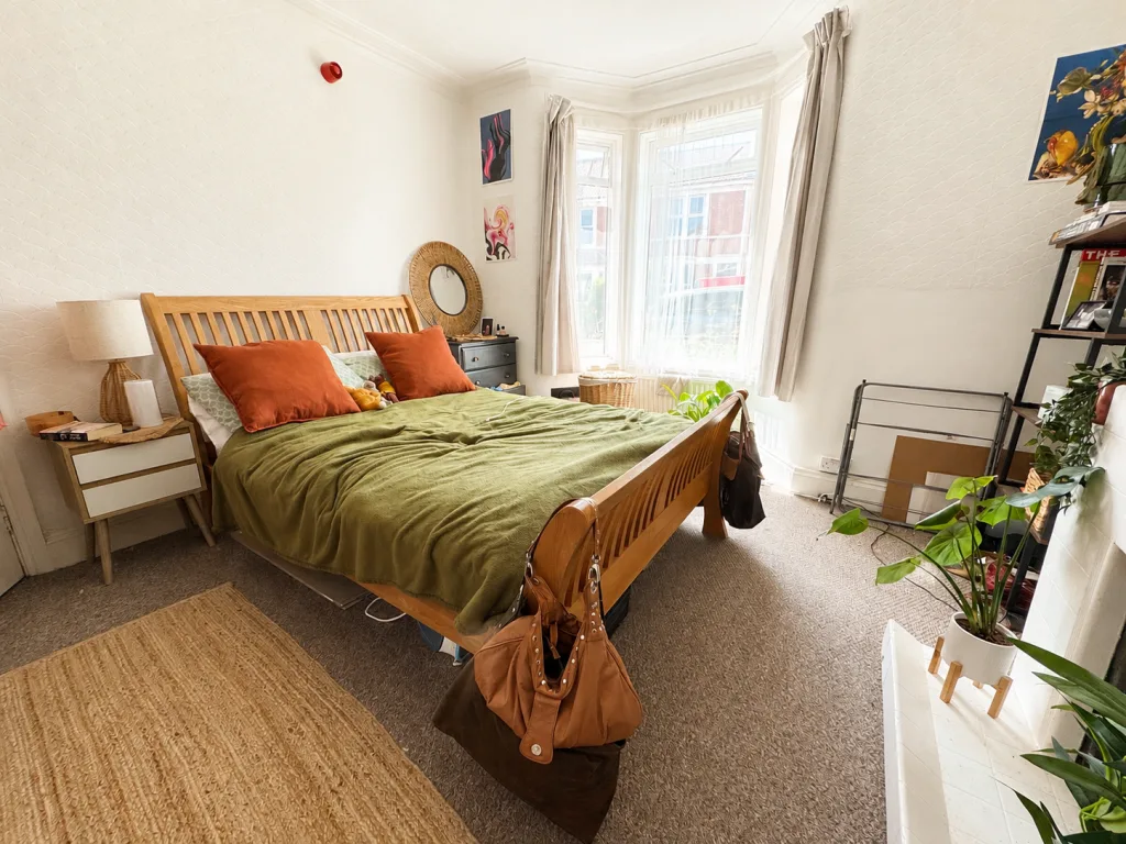 7 bedroom terraced house for rent