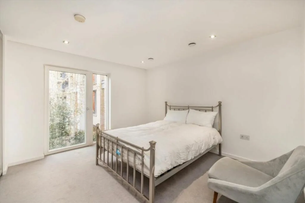 2 bedroom duplex for rent