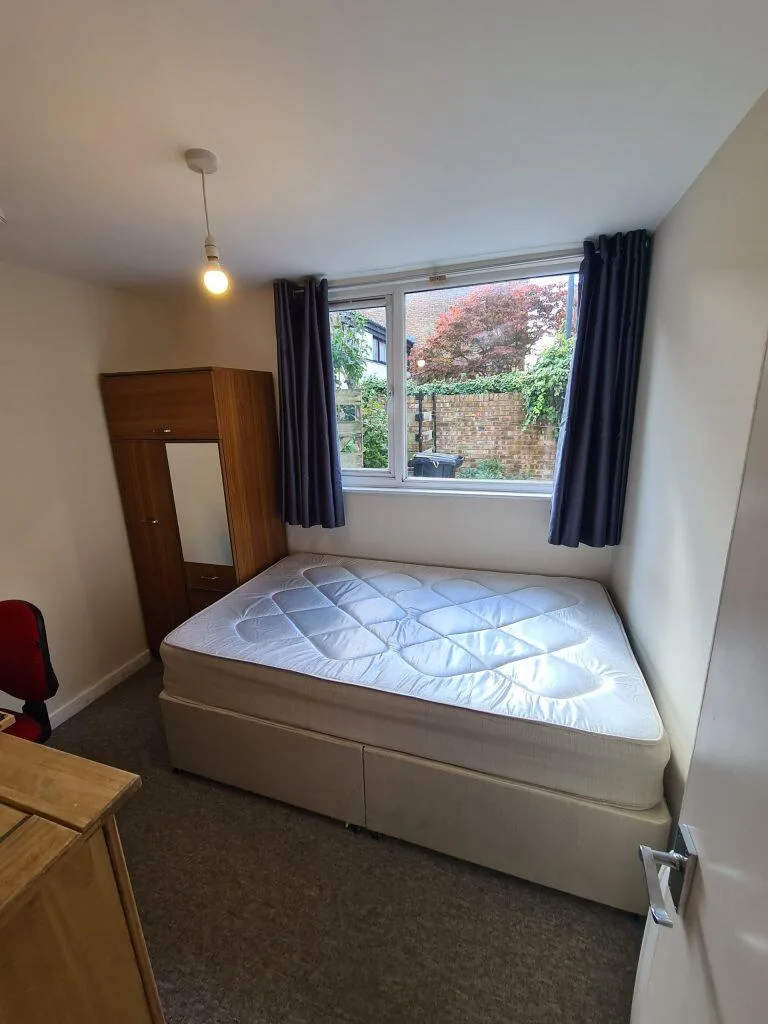 4 bedroom house for rent