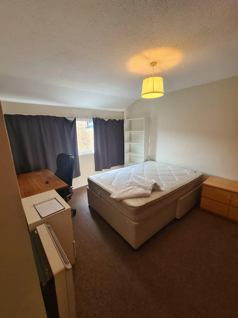 4 bedroom house for rent