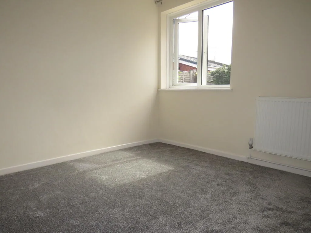 2 bedroom bungalow for rent