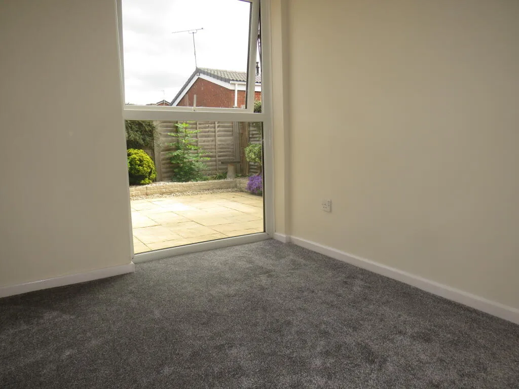 2 bedroom bungalow for rent