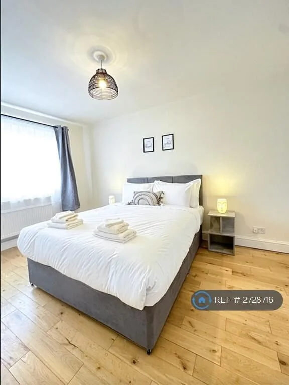 4 bedroom flat for rent