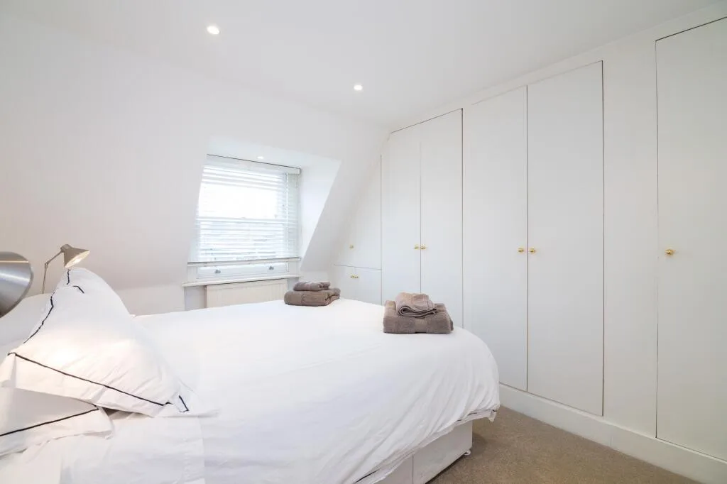 1 bedroom maisonette for rent