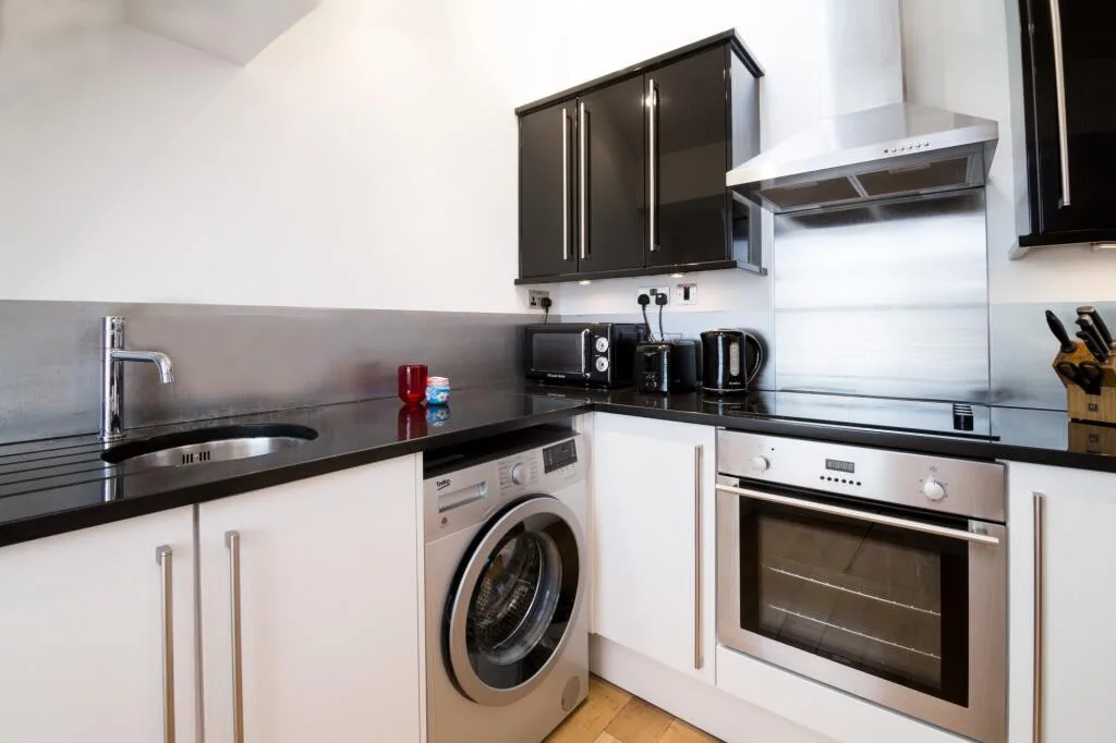 1 bedroom maisonette for rent