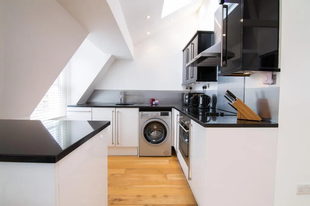 1 bedroom maisonette for rent