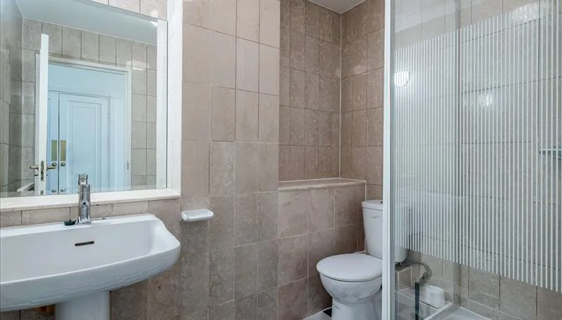 4 bedroom apartment for rent