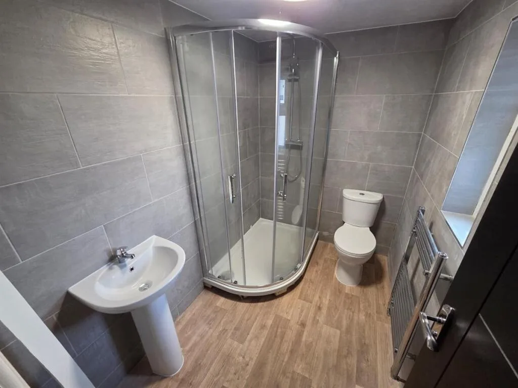 4 bedroom house for rent
