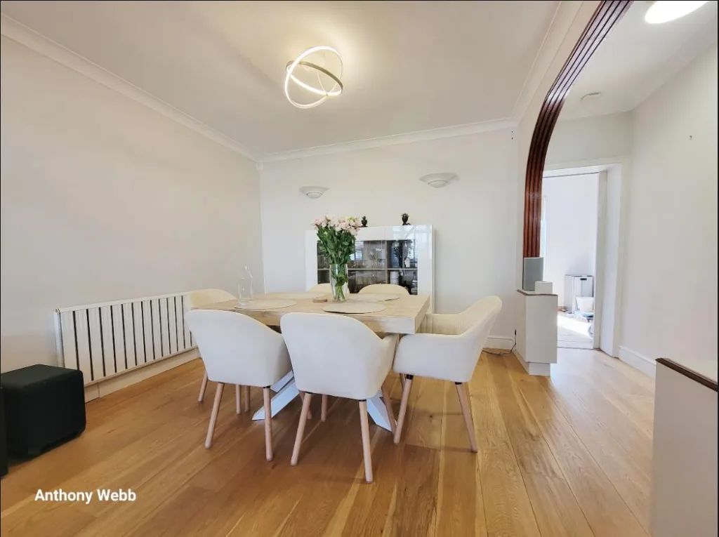 3 bedroom detached house for rent