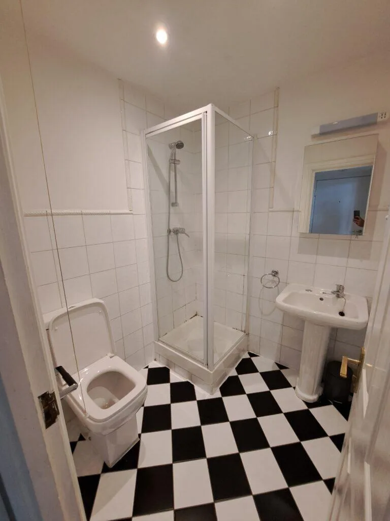 Studio flat for rent