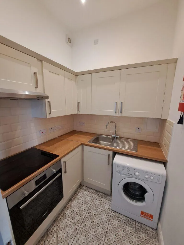 Studio flat for rent