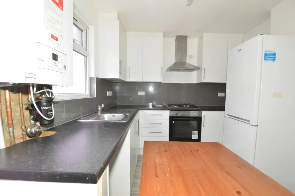 4 bedroom house for rent