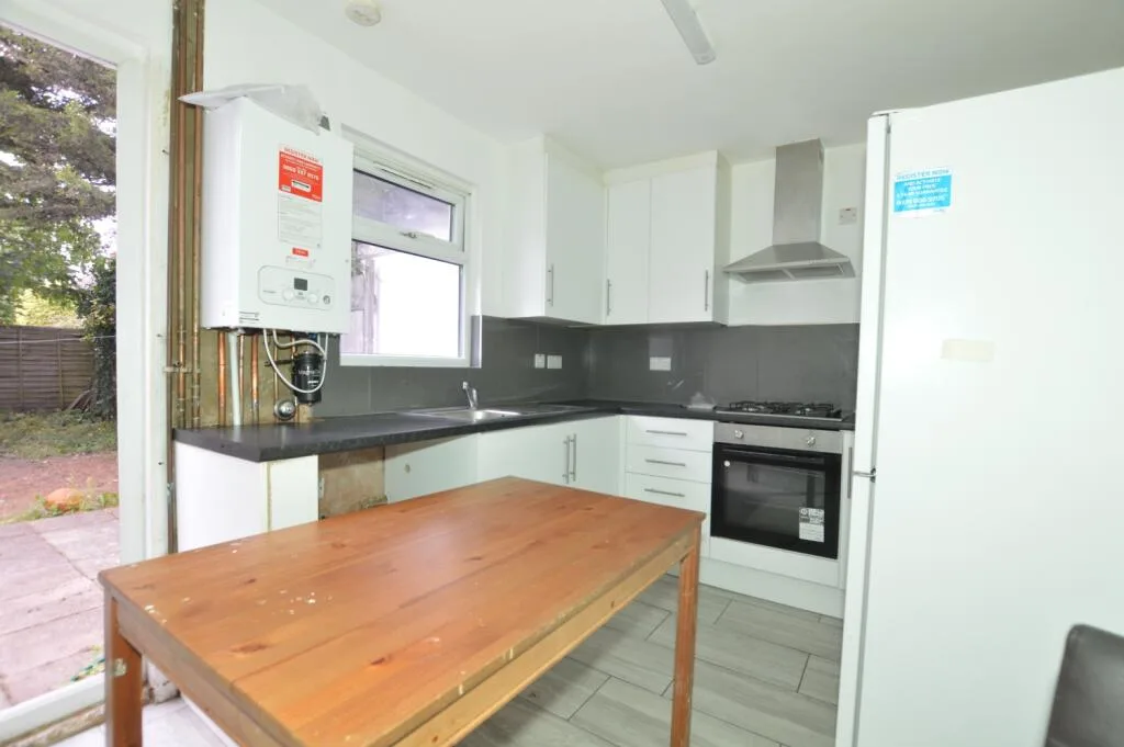 4 bedroom house for rent