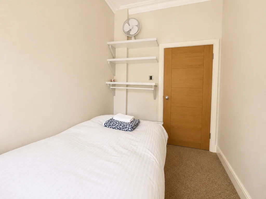 3 bedroom maisonette for rent