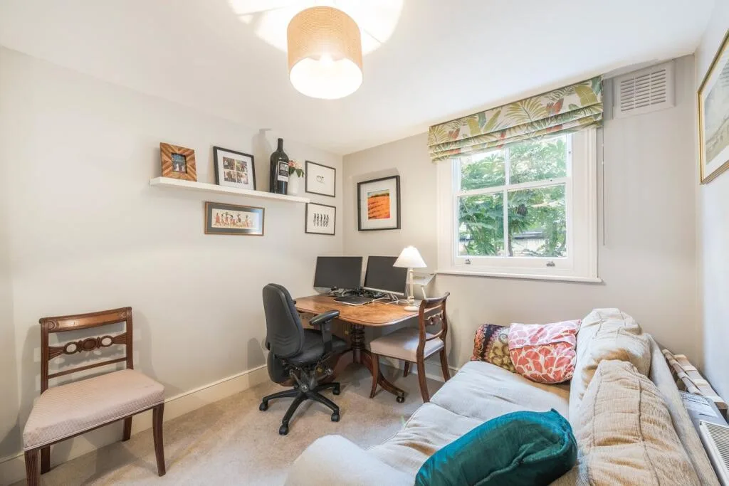 2 bedroom flat for rent