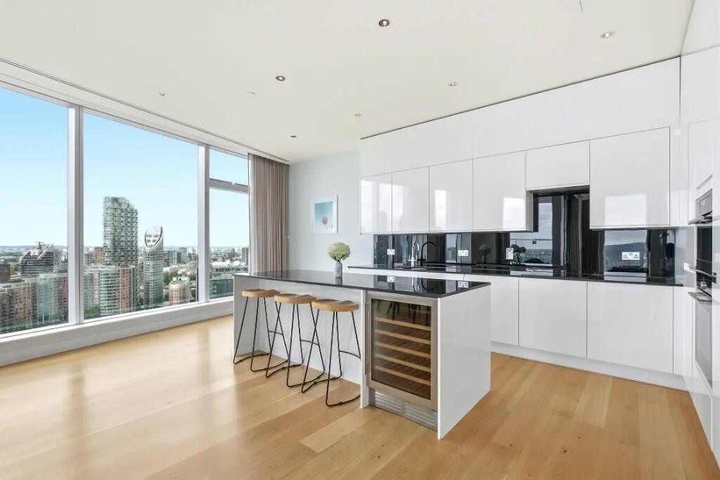 3 bedroom flat for rent