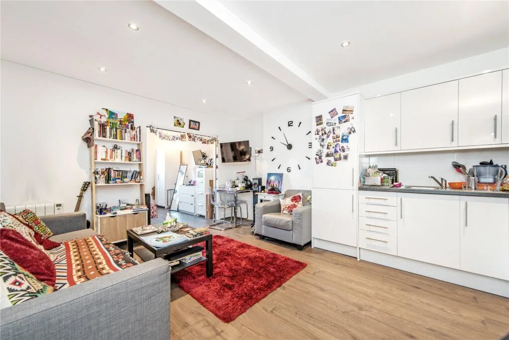 1 bedroom flat for rent