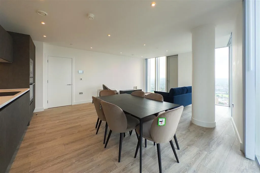 3 bedroom apartment for rent