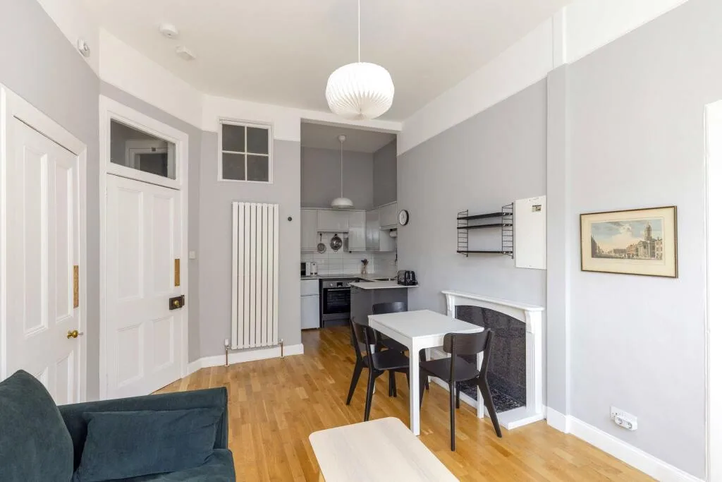 1 bedroom apartment for rent