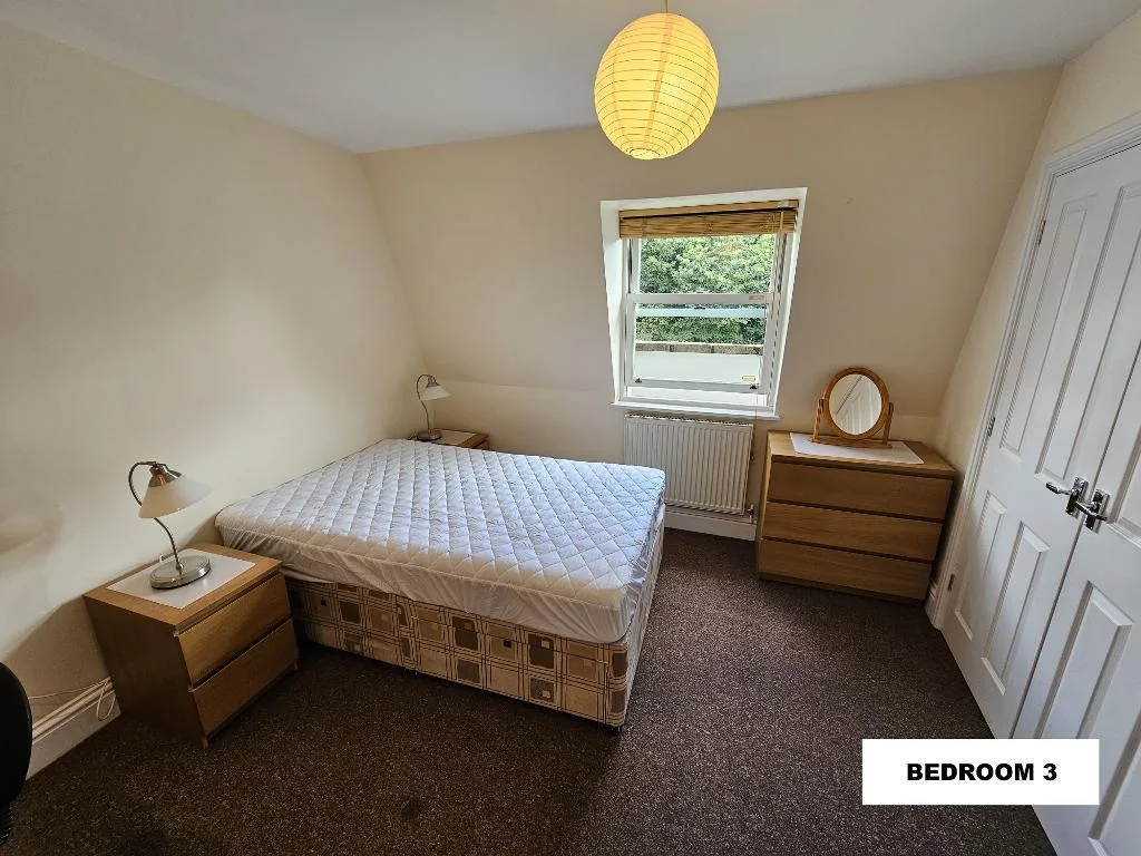3 bedroom flat for rent