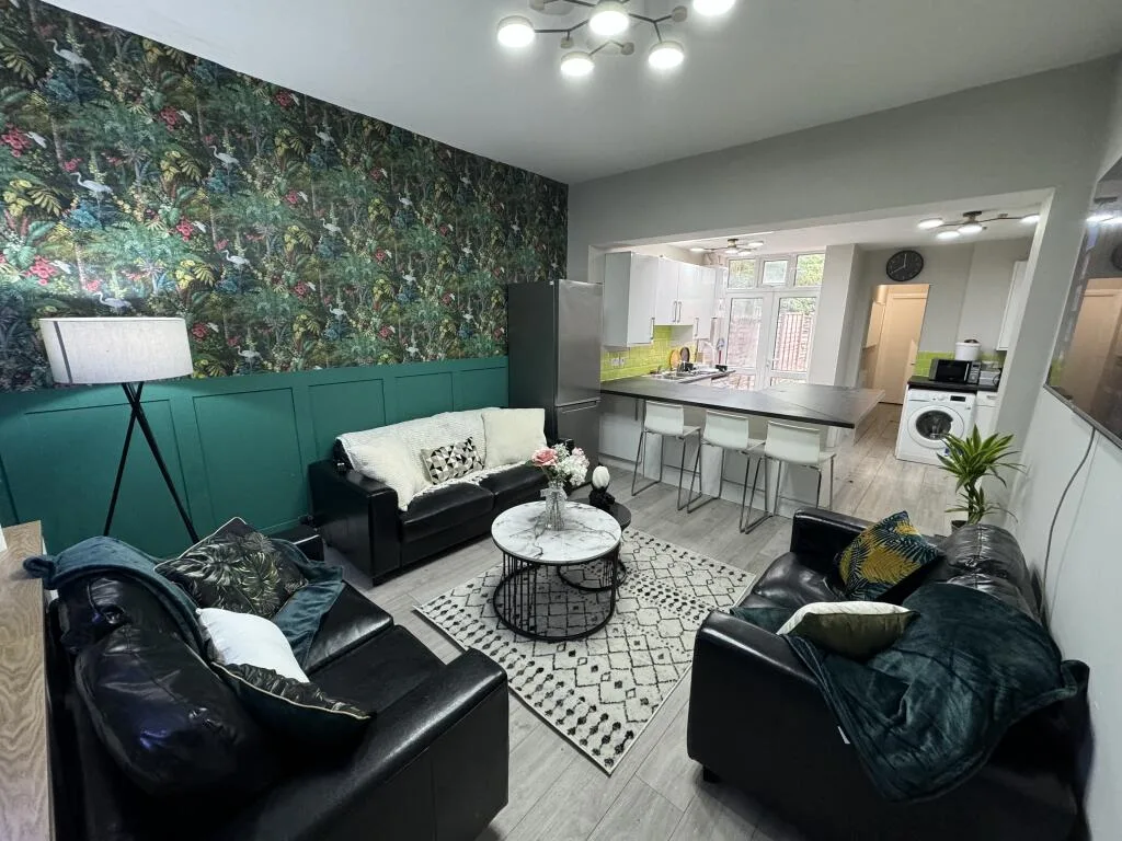 1 bedroom house for rent
