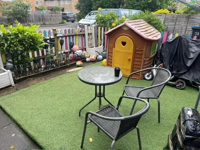 1 bedroom maisonette for rent