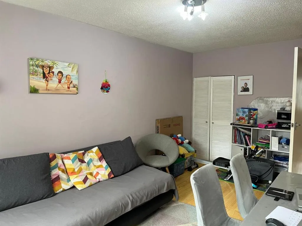 1 bedroom maisonette for rent