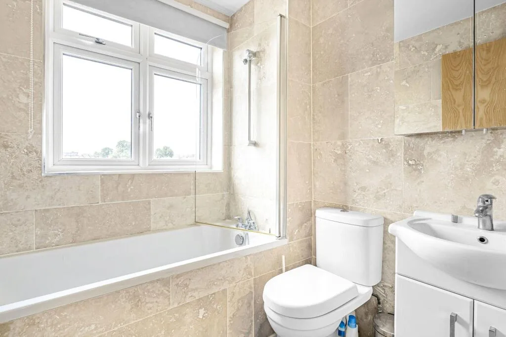 3 bedroom apartment for rent