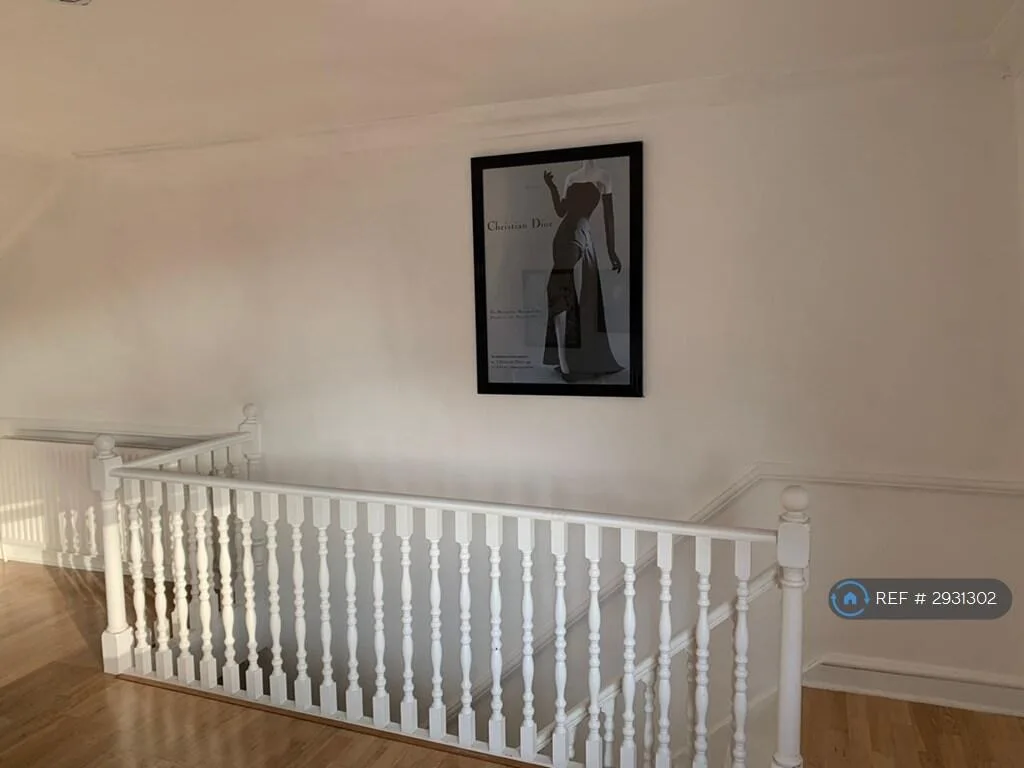 3 bedroom maisonette for rent