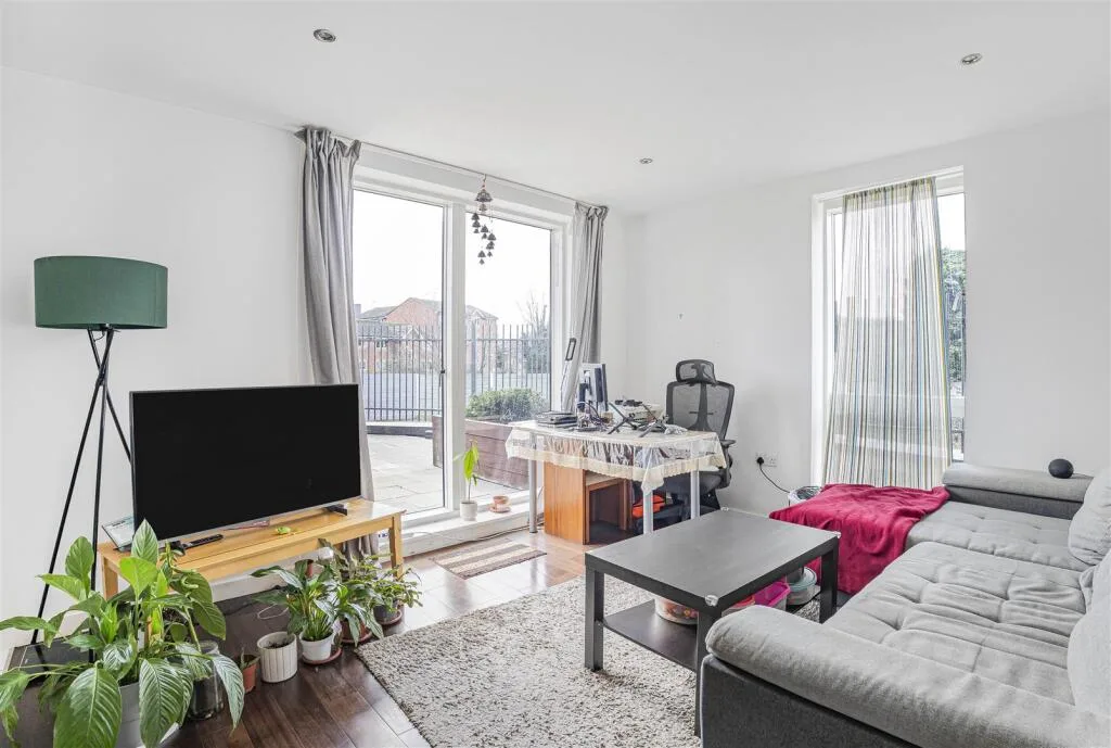 1 bedroom house for rent