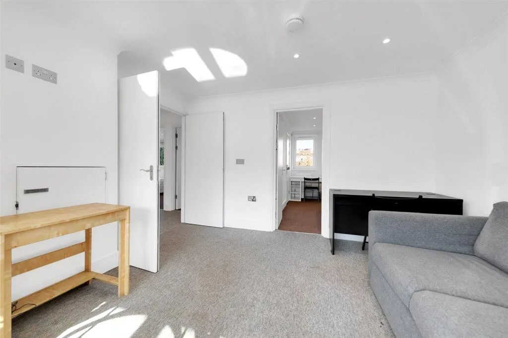 4 bedroom apartment for rent