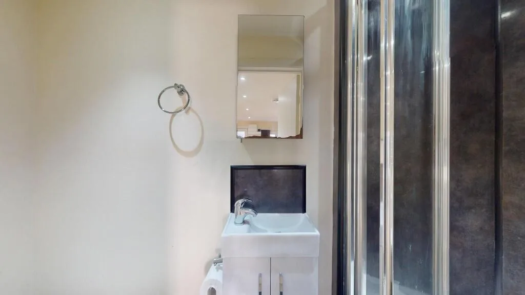 Studio flat for rent